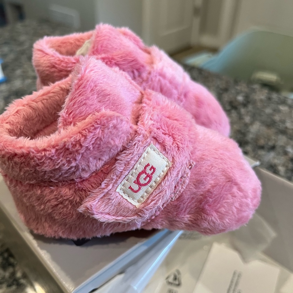 Baby Bixbee Uggs!